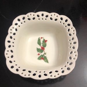 Ivory Holly treat bowl